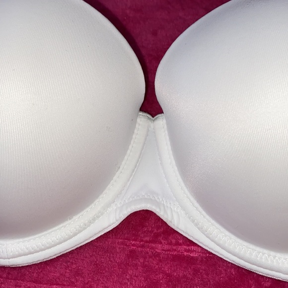 Pink Push-up white bra - Picture 3 of 4